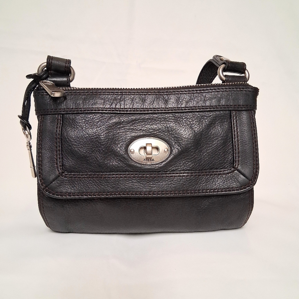 Fossil Vintage Black Leather Crossbody Bag
